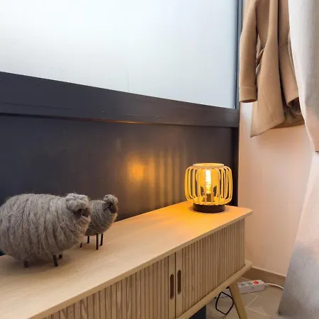 Penbed - Montparnasse - 1br Paryż